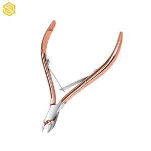 Cortacutículas de Alta Calidad con Cuchilla Completa y Afilada - Product Image 1