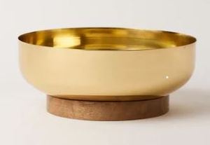 Bols en forme de fleur dorée avec base en marbre, faits à la main, nouveau design, bols à salade et à fruits, style glamour, métal poli, passe au lave-vaisselle, respectueux de l'environnement - Product Image 4