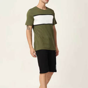 Conjunto básico de camiseta de manga corta y pantalones cortos para hombre, ideal para clima cálido, estilo pakistaní, dos piezas, el conjunto corto más vendido para hombre. - Product Image 2