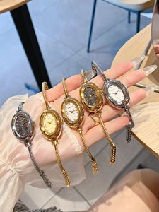 <span class=keywords><strong>Montre</strong></span> pour femme en or vintage sertie <span class=keywords><strong>de</strong></span> diamants, bracelet <span class=keywords><strong>de</strong></span> style rétro, cadeau romantique français luxueux et haut <span class=keywords><strong>de</strong></span> gamme pour femme - Product Image 2
