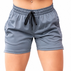 Shorts de sport personnalisés pour femmes, shorts de course athlétiques, respirants, légers et en tissu doux, confortables à porter pour les femmes - Product Image 1