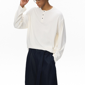 เสื้อสเวตเตอร์ผ้าฝ้ายถักแบบลำลองสำหรับผู้ชาย สีเทา ติดกระดุม คอปก แขนยาว ทรงปกติ เหมาะสำหรับใส่ในฤดูใบไม้ร่วง - Product Image 3