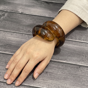 Handmade Wholesale Custom Chunky Tortoise Shell Resin Bangle Vintage <b>Twisted</b> Acrylic Cuff Bracelet Women's Fashion Jewelry - Product Image 3