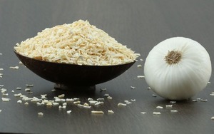 Gránulos de Cebolla Blanca Naturales, Gránulos de Cebolla Seca para Procesamiento de Alimentos, Suministro al por Mayor y Exportación Global - Product Image 4
