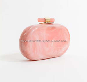 Elegante bolso de mano de resina hecho a mano para mujer, perfecto para bodas y fiestas nocturnas, artesanías de resina - Product Image 2