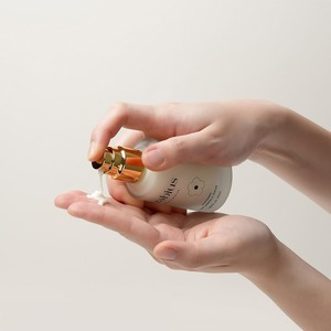 Gold Hibiscus Brightening <b>Serum</b> Niacinamide Facial <b>Serum</b> Ginsenoside Skincare <b>Serum</b> Korean Anti Wrinkle <b>Face</b> <b>Serum</b> - Product Image 3