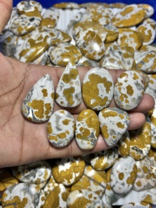พลอยแจสเปอร์ธรรมชาติ ASHU GEMS ขายดี รูปทรงคาโบชอง ขนาด 20มม.-40มม. น้ำหนัก 3-5กรัม รูปทรงคละแบบ สำหรับทำเครื่องประดับ - Product Image 2