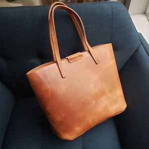 Bolso Tote de Cuero de Lujo - Product Image 1