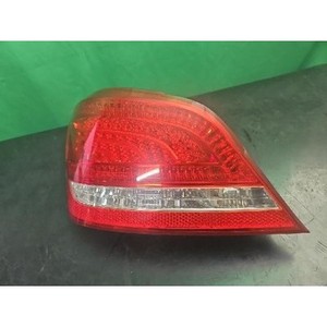 Luz Trasera Izquierda Usada Equus 924013N000 - Product Image 1