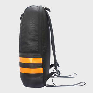 Mochila Escolar Negra Antirrobo Arctic Fox con Patrón Geométrico, Forro de Nailon y Cierre de Cremallera - Product Image 2