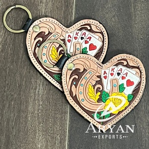 Porte-clés en cuir de vachette véritable avec logo personnalisé, design cœur, fer à cheval et carte de poker, fait main, cadeau unisexe - Product Image 1