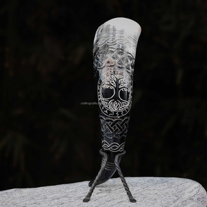 Corne à boire Viking authentique, prête à l'expédition mondiale, en matériau organique écologique, faite à la main, imitation antique, taille personnalisée, pour la maison - Product Image 3