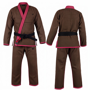 Kimono de BJJ Unisex Marrón de Alta Calidad QST, Cuello Rosa, Algodón Premium de 440g, Transpirable, Antibacterial y Ecológico - Product Image 1