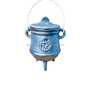 Chaudron en fonte de haute qualité au style élégant avec thème pentagramme pour les rituels de brûleur d'encens aromatique, les sorts et l'usage décoratif - Product Image 6