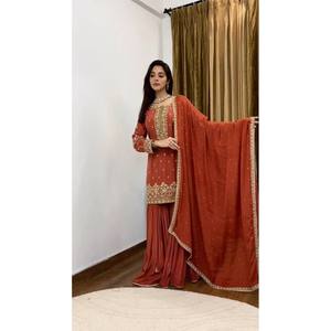 Conjunto de traje de fiesta para mujer de diseñador con top bordado-Aspecto elegante de Plazzo y Dupatta - Product Image 2