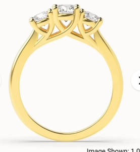 Bague de fiançailles à trois pierres en diamant de laboratoire, or massif 14 carats plaqué or jaune, taille brillant, bijoux pour femme, certifiée IGI, avec pierres latérales - Product Image 1