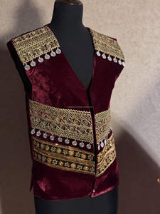 Robe traditionnelle afghane pour couple, dentelle vintage, écologique, faite à la main, vêtements ethniques pashtun, tenue de mariage culturelle, ensemble assorti - Product Image 4