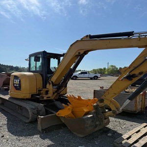 รถขุดขนาดเล็ก CAT303.5 มือสองจากญี่ปุ่นคุณภาพเยี่ยม น้ำหนัก 3 ตัน แบบตีนตะขาบ สร้างขึ้นเพื่อประสิทธิภาพการทำงานที่เชื่อถือได้ในทุกวัน - Product Image 1