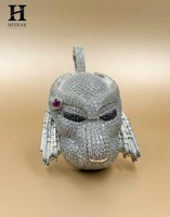 Collier pendentif prédateur Hip Hop Iced Out en gros, pendentif masque extraterrestre 3D personnalisé, bijoux de luxe en moissanite, style science-fiction