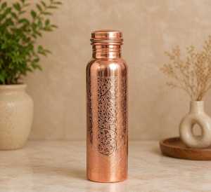 Bouteille d'eau en cuivre avec deux tasses, luxe, écologique, grande capacité, portable pour usage domestique, vente en gros - Product Image 4