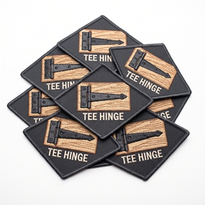 Parche Bordado Personalizado con Diseño de Cono Hexagonal y Yunque Marítimo para Herramientas de Forja y Pesca de Ballenas - Product Image 3