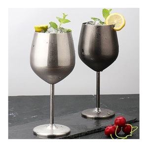 Gobelet à vin en acier inoxydable de luxe personnalisé, verres à vin rouge vintage en métal doré - Product Image 2