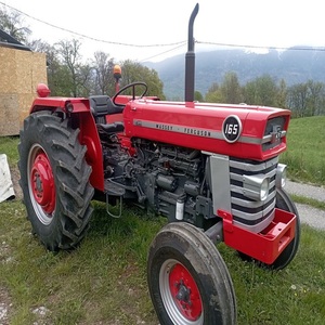 Tracteur à roues 4x4 Massey Ferguson neuf, 8 CV, transmission par engrenages, multifonctionnel, garantie 1 an, moteur, boîte de vitesses, pompe - Product Image 2