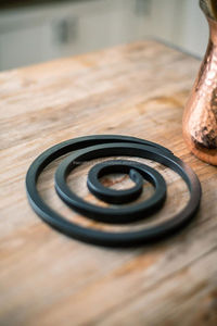 Handmade Metal <b>Trivet</b> With Floral Pattern Perfect Gift Option For Cooking Enthusiasts And Home Decor Lovers - Product Image 6