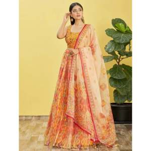 Lehenga Choli de Organza con Trabajo de Espejos en Amarillo Brillante para la Noche - Product Image 1