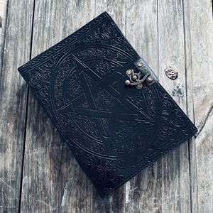 Diario de Cuero Negro, Cuaderno Vintage - Product Image 1