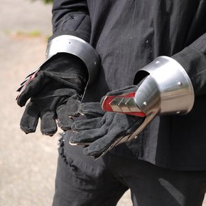 Guantes de Acero con Garras, Plateados, Armadura Medieval, Estilo Gótico, Diseño Antiguo, Acero Inoxidable, Fabricados con Técnica de Soldadura - Product Image 4