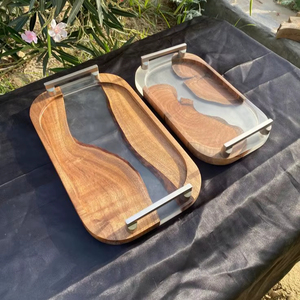 Bandeja de Servir Ecológica Personalizada de Madera y Resina con Acabado Artístico de Epoxi y Vetas Naturales del Madera, Apta para Lavavajillas, Grado Comercial - Product Image 1