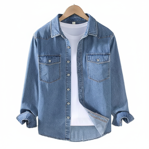 Chemise en jean à manches longues pour homme, col rabattu, boutonnée, avec deux poches poitrine, bleu uni - Product Image 1