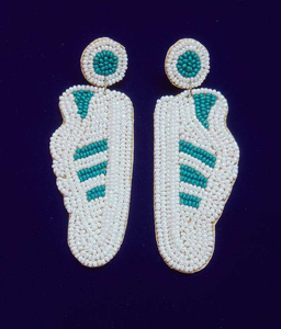 Zapatillas Hechas a Mano con Bordado de Cuentas, Ligeras, Clásicas, Unisex, Verdes, con Cuentas, Accesorios Decorativos por MULTI CRAFT - Product Image 1