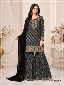 Salwar Kameez noir brodé pour femmes avec dupatta, tenue traditionnelle indienne et pakistanaise, coupe ample, longueur au sol - Product Image 1