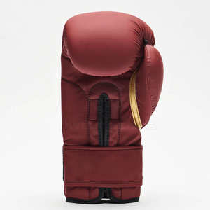 นวมชกมวยหนังวัวแท้ สำหรับมวยไทย MMA UFC  แบบร้อยเชือก  รับสั่งทำโลโก้ สี และแบบต่างๆ - Product Image 4