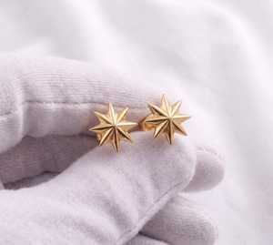Boucles d'oreilles clous en argent sterling 925, inspirées de JoJo, motif étoile du Nord, plaqué or, bijoux célestes inspirés de l'anime - Product Image 6