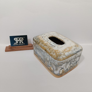 Caja de pañuelos minimalista de resina con efecto mármol, soporte decorativo para la decoración de la mesa del hogar, baño u oficina en un estilo moderno. - Product Image 5