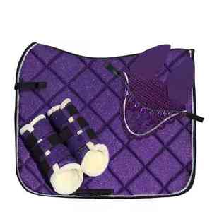 Tapis de selle de dressage confortable et respirant avec doublure en maille et coque extérieure en coton pour l'équitation Solid Traders - Product Image 6