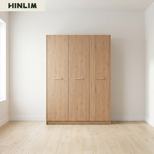 Armario Moderno Escandinavo de 3 Puertas con Tablero Laminado, Tiradores de Madera, Puertas Abatibles de Panel Plano, 4 Estantes, Gran Capacidad de Almacenamiento - Product Image 3