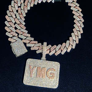 Luxury Hip Hop Diamond Zircon Big Heart <b>Pendant</b> <b>Necklace</b> Fashionable Ice Out Rap Statement for <b>Men</b> & Women for Parties - Product Image 1