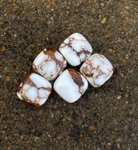 หินอัญมณีทรงหลังเบี้ยเบาะรูปม้าแจสเปอร์หินธรรมชาติแบบหลวมสำหรับการทำเครื่องประดับ - Product Image 1