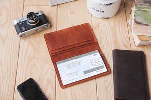 ซองใส่สมุดเช็คหนังแท้สั่งทำพิเศษ ป้องกัน RFID สำหรับธุรกิจ รุ่น LCR-0130 จากผู้ผลิต Hub - Product Image 5
