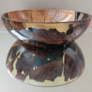 Tazón para Ensalada de Madera y Resina Epoxi Ecológico Hecho a Mano de Alta Calidad, Pieza Decorativa Única para Servir en el Hogar, Restaurantes y Fiestas - Product Image 5