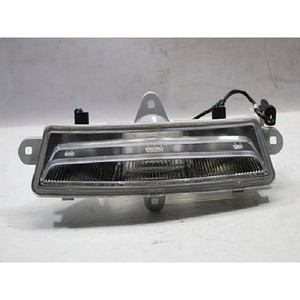 Conjunto de Lámpara Trasera Izquierda CTS 2014-2019 - Luz de Reversa y Antiniebla Trasera Usada OEM 22858646 - Product Image 1