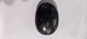 Piedra de Cristal Ovalada Negra Pulida, Gema Semipreciosa, Artículo de Colección Artístico - Product Image 6