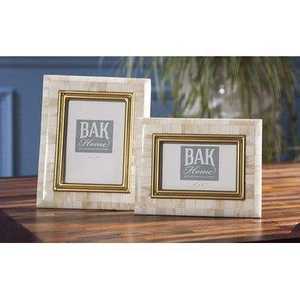 Cadre photo rectangulaire moderne en bois et os imprimé motif chevron, gris et blanc, pour décoration intérieure, cadeau artisanal Noushad - Product Image 6