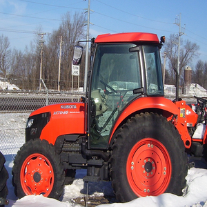 Tracteur Kubota M7040 abordable pour la préparation des champs agricoles, la plantation, le labourage et la récolte, haute performance - Product Image 6
