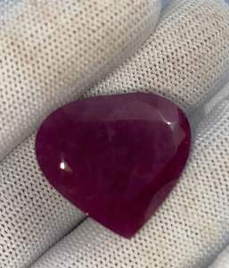 Piedras preciosas de rubí natural en forma de corazón de 60 quilates, piedras sueltas para la fabricación de joyas. - Product Image 2