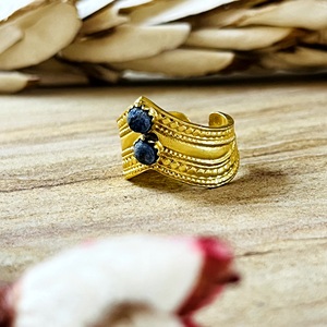 Bague en laiton ethnique Lapis Lazuli au look premium, plaquée or 18 carats, motif tribal Chevron, bijoux statement pour femmes, vente en gros/OEM/ODM - Product Image 2